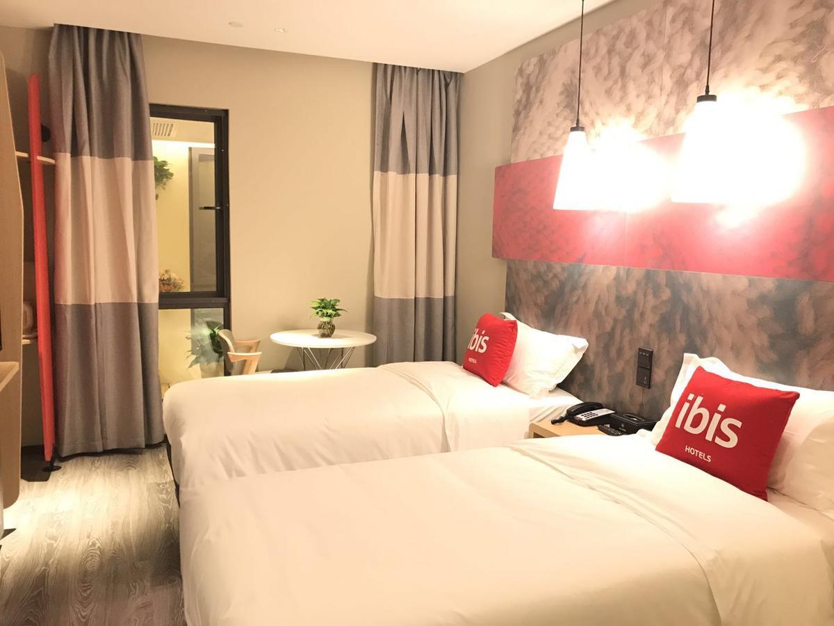 Ibis Shanghai North The Bund Zhoujiazui Road Exterior foto